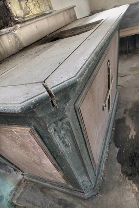 Détail de l'autel. © Région Bourgogne-Franche-Comté, Inventaire du patrimoine