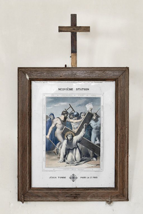 Neuvième station : Jésus tombe pour la 3e fois. © Région Bourgogne-Franche-Comté, Inventaire du patrimoine