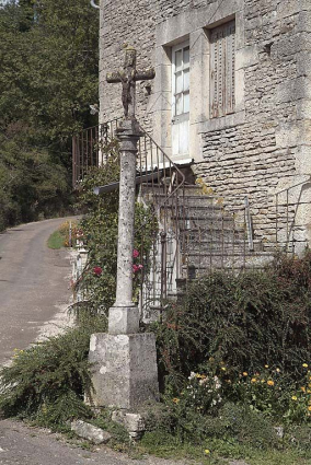 Vue de trois quarts. © Région Bourgogne-Franche-Comté, Inventaire du patrimoine