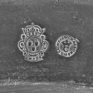 Plat n° 02/00400, 6 : détail des poinçons. © Région Bourgogne-Franche-Comté, Inventaire du patrimoine