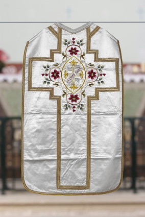 Dos de la chasuble. © Région Bourgogne-Franche-Comté, Inventaire du patrimoine