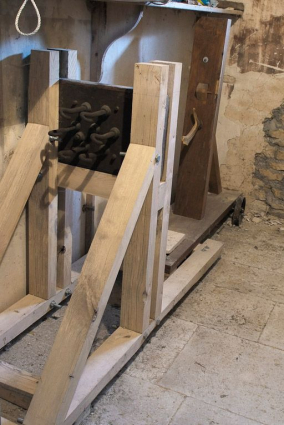 Châssis à corder et chariot. © Région Bourgogne-Franche-Comté, Inventaire du patrimoine