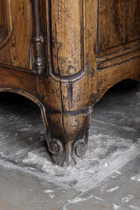 Détail d'un pied. © Région Bourgogne-Franche-Comté, Inventaire du patrimoine