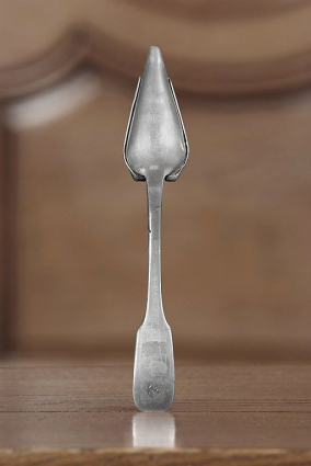 Revers de la plus petite. © Région Bourgogne-Franche-Comté, Inventaire du patrimoine