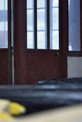 Porte du bureau vitré de l'atelier. © Région Bourgogne-Franche-Comté, Inventaire du patrimoine