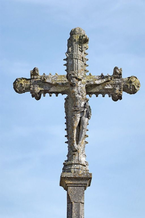 Détail : Christ en croix. © Région Bourgogne-Franche-Comté, Inventaire du patrimoine