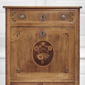 Détail de la marqueterie. © Région Bourgogne-Franche-Comté, Inventaire du patrimoine