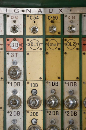 Table de commande, détail. © Région Bourgogne-Franche-Comté, Inventaire du patrimoine