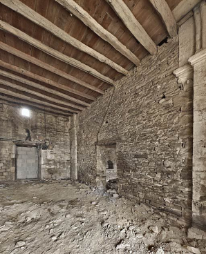 Ancienne chapelle : vue de la pièce médiane. © Région Bourgogne-Franche-Comté, Inventaire du patrimoine