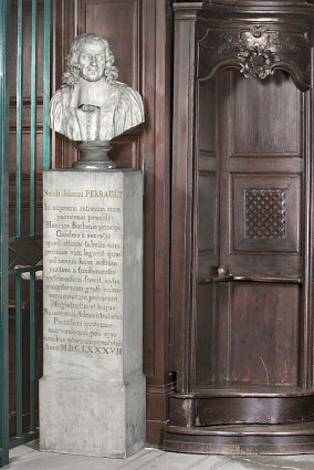 Buste et piédestal. © Région Bourgogne-Franche-Comté, Inventaire du patrimoine