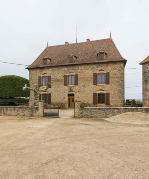 Maison d'habitation. Façade antérieure. © Région Bourgogne-Franche-Comté, Inventaire du patrimoine Maison d'habitation. Façade antérieure. © Région Bourgogne-Franche-Comté, Inventaire du patrimoine