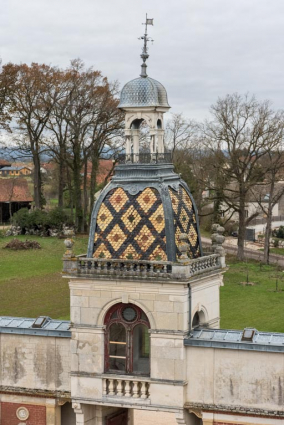 Galerie : pavillon d'entrée, depuis le "Donjon". © Région Bourgogne-Franche-Comté, Inventaire du patrimoine