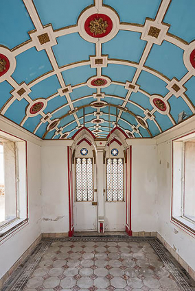 Chapelle : vue intérieure vers l'entrée. © Région Bourgogne-Franche-Comté, Inventaire du patrimoine