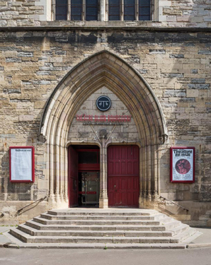 Façade occidentale : entrée. © Région Bourgogne-Franche-Comté, Inventaire du patrimoine