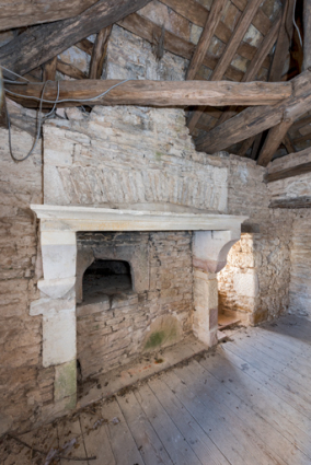 Vue intérieure de la cheminée et de la gueule du four.  © Région Bourgogne-Franche-Comté, Inventaire du patrimoine