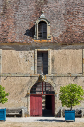 Façade antérieure : travée centrale. © Région Bourgogne-Franche-Comté, Inventaire du patrimoine