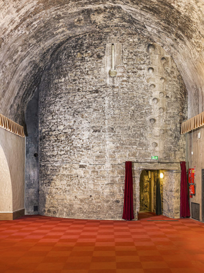 La tour des Cordeliers, englobée dans la Grosse Tour. © Région Bourgogne-Franche-Comté, Inventaire du patrimoine