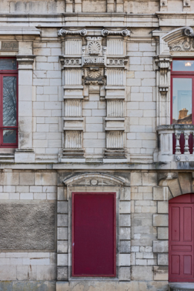 Façade latérale gauche : travée à gauche de l'entrée. © Région Bourgogne-Franche-Comté, Inventaire du patrimoine