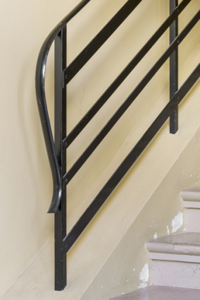 Aile nord : départ de rampe de l'escalier du personnel. © Région Bourgogne-Franche-Comté, Inventaire du patrimoine Aile nord : départ de rampe de l'escalier du personnel. © Région Bourgogne-Franche-Comté, Inventaire du patrimoine