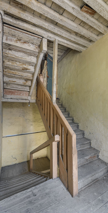 Caserne Vauban : cage d'escalier au 1er étage. © Région Bourgogne-Franche-Comté, Inventaire du patrimoine Caserne Vauban : cage d'escalier au 1er étage. © Région Bourgogne-Franche-Comté, Inventaire du patrimoine