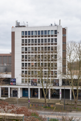 Bourse du travail : façade antérieure. © Région Bourgogne-Franche-Comté, Inventaire du patrimoine Bourse du travail : façade antérieure. © Région Bourgogne-Franche-Comté, Inventaire du patrimoine