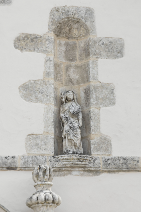 Statue de saint Benoît. © Région Bourgogne-Franche-Comté, Inventaire du patrimoine Statue de saint Benoît. © Région Bourgogne-Franche-Comté, Inventaire du patrimoine