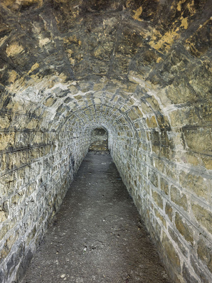 Galerie de la poterne (face). © Région Bourgogne-Franche-Comté, Inventaire du patrimoine