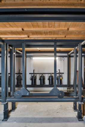 Dessous de scène : chariot. © Région Bourgogne-Franche-Comté, Inventaire du patrimoine