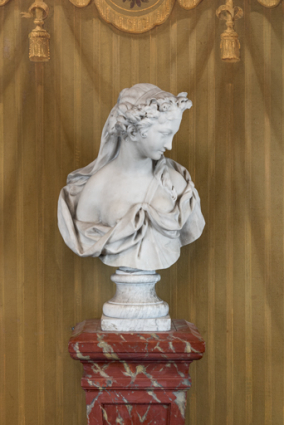 Le Printemps (1er buste, côté jardin). © Région Bourgogne-Franche-Comté, Inventaire du patrimoine