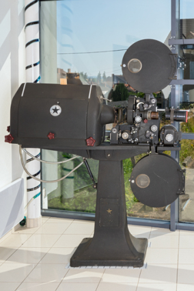 1er projecteur : face latérale gauche. © Région Bourgogne-Franche-Comté, Inventaire du patrimoine