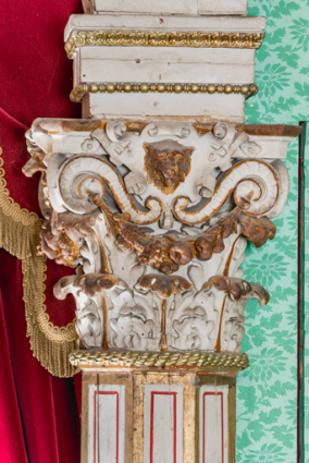 Chapiteau corinthisant. © Région Bourgogne-Franche-Comté, Inventaire du patrimoine