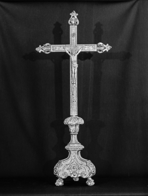 Détail : miséricorde avec motifs végétaux. © Région Bourgogne-Franche-Comté, Inventaire du patrimoine
