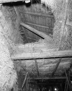 Détail : charpente de la grange. © Région Bourgogne-Franche-Comté, Inventaire du patrimoine