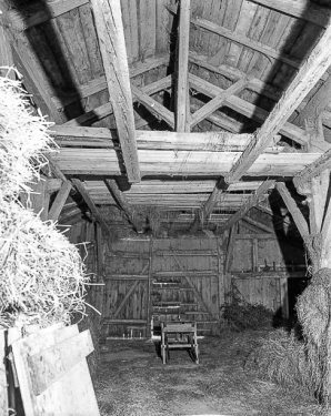 Détail de la charpente de l'étable. © Région Bourgogne-Franche-Comté, Inventaire du patrimoine
