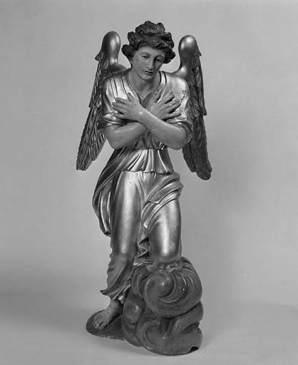 Ange de gauche : face. © Région Bourgogne-Franche-Comté, Inventaire du patrimoine