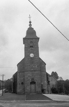 Face antérieure. © Région Bourgogne-Franche-Comté, Inventaire du patrimoine Face antérieure. © Région Bourgogne-Franche-Comté, Inventaire du patrimoine