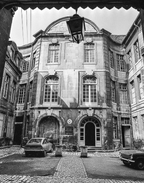 Vue sur cour. © Région Bourgogne-Franche-Comté, Inventaire du patrimoine