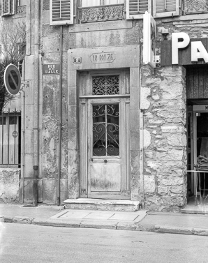 Maison, 8 rue de la Halle : porte d'entrée. © Région Bourgogne-Franche-Comté, Inventaire du patrimoine