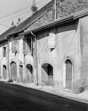 Maisons : façades sur rue. © Région Bourgogne-Franche-Comté, Inventaire du patrimoine
