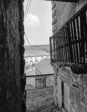 Vue du bâtiment en arc-de-cercle. © Région Bourgogne-Franche-Comté, Inventaire du patrimoine