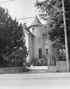 Vue d'ensemble depuis la rue. © Région Bourgogne-Franche-Comté, Inventaire du patrimoine