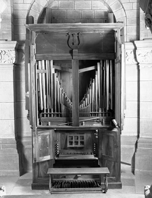 Vue générale de face, volets ouverts. © Région Bourgogne-Franche-Comté, Inventaire du patrimoine