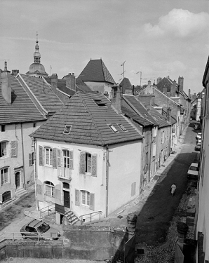 Vue plongeante de trois quarts droit. © Région Bourgogne-Franche-Comté, Inventaire du patrimoine