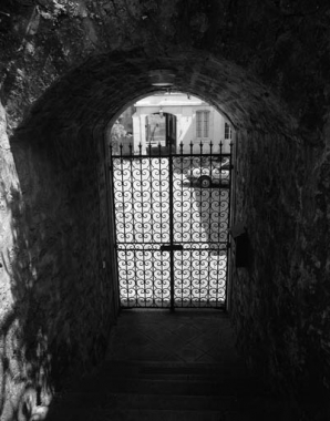 Détail de la grille donnant accès à l'escalier du jardin. © Région Bourgogne-Franche-Comté, Inventaire du patrimoine