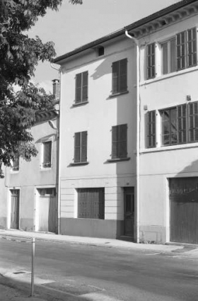 Façade antérieure du logement patronal (28, Grande Rue). © Région Bourgogne-Franche-Comté, Inventaire du patrimoine