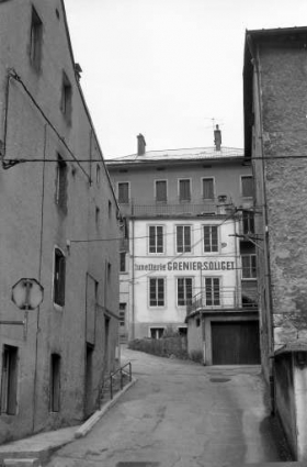 Façade postérieure sur la rue Fenandre. © Région Bourgogne-Franche-Comté, Inventaire du patrimoine
