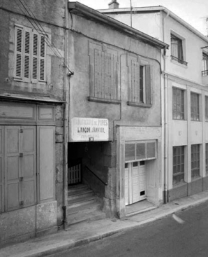 Façade antérieure du bâtiment sur la rue Christin. © Région Bourgogne-Franche-Comté, Inventaire du patrimoine
