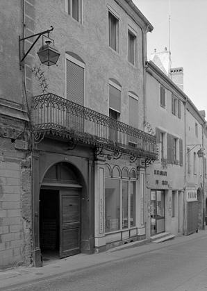 Vue d'ensemble de trois quarts gauche. © Région Bourgogne-Franche-Comté, Inventaire du patrimoine