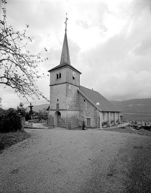 Façade antérieure et face droite. © Région Bourgogne-Franche-Comté, Inventaire du patrimoine