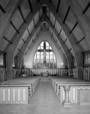 La nef et le choeur vus depuis l'entrée. © Région Bourgogne-Franche-Comté, Inventaire du patrimoine